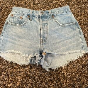 levi’s Denim High-Waisted Frayed Hem Shorts